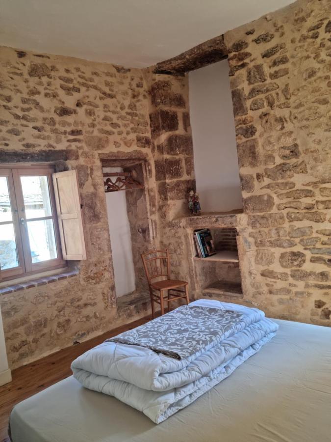 Ferienhaus Maisonnette Au Coeur De La Cite Medievale.